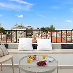 - Balcony With River View By Lisbeyond Almada