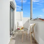 - Balcony With River View By Lisbeyond 아파트